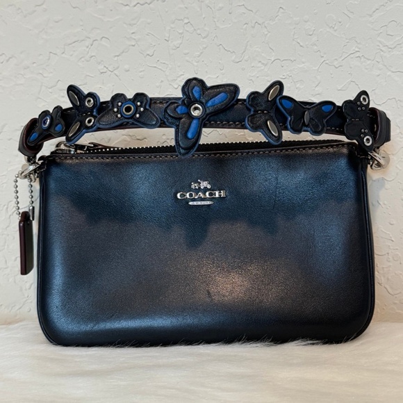 Coach Large Wristlet 19 with Studded Strap Embellishments - Picture 10 of 12